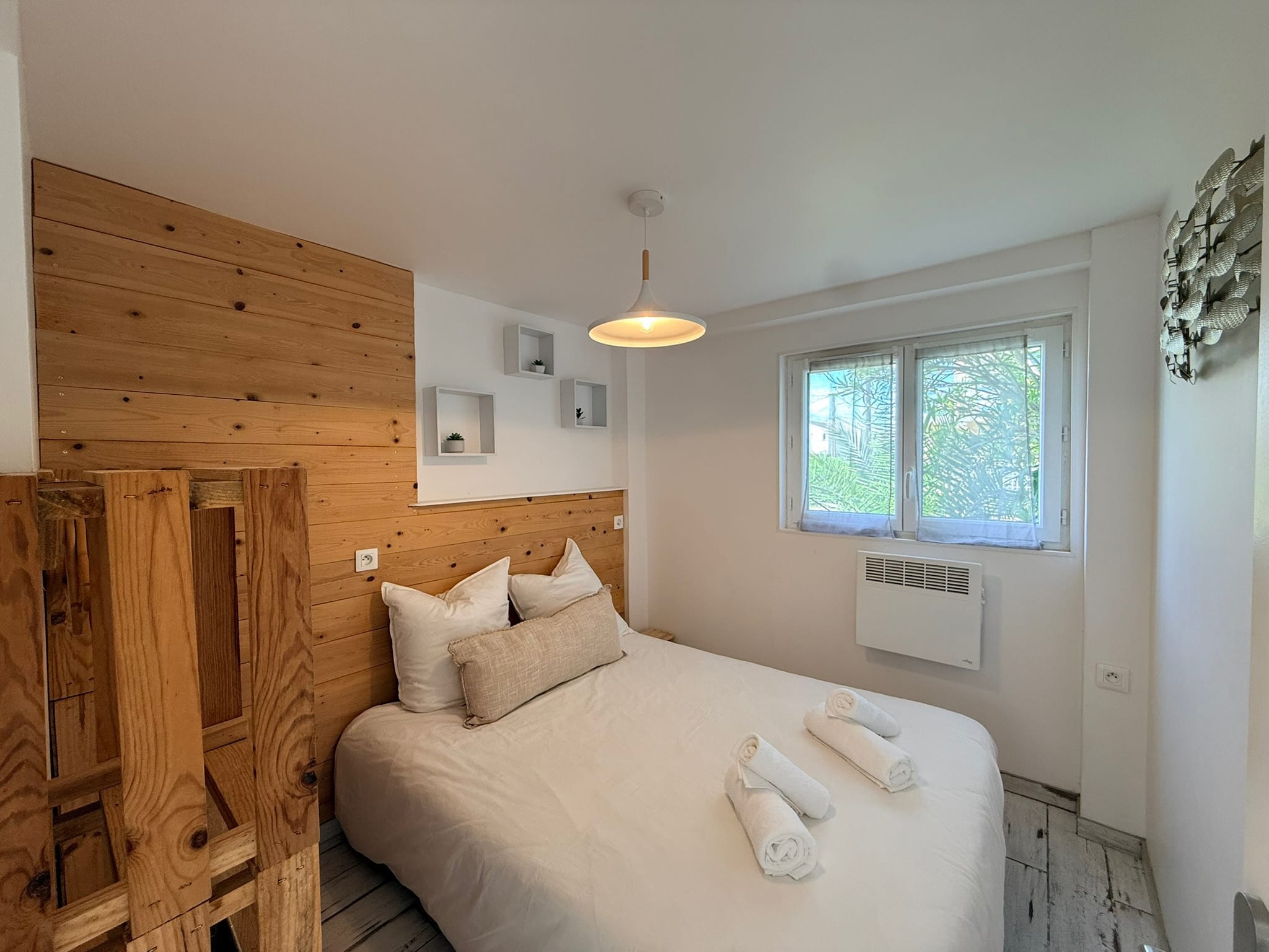 Bedroom 1 at Le Chalet, Gruissan, Languedoc