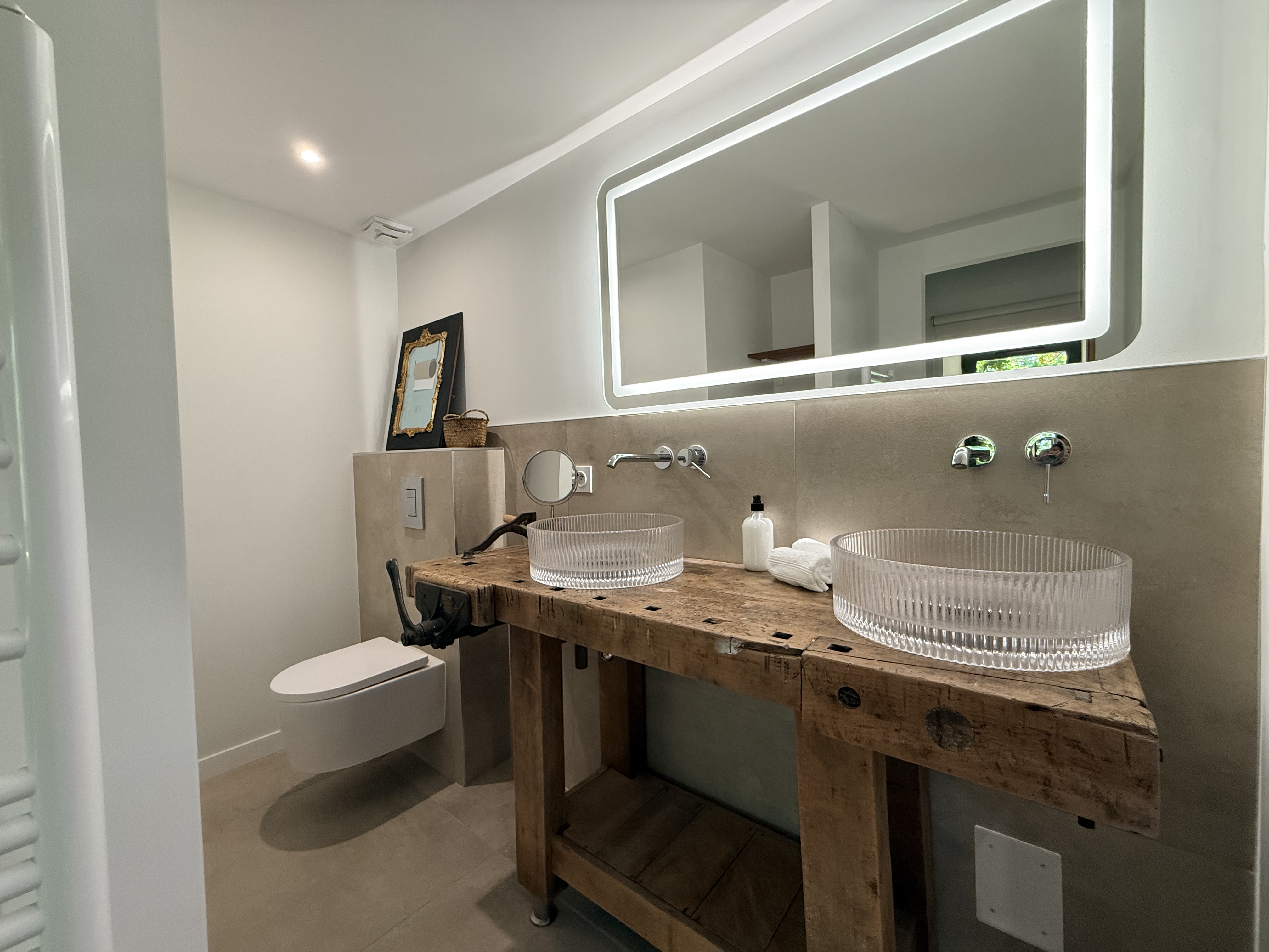 Bathroom 4 at Maison Éloïse, Paraza, Languedoc
