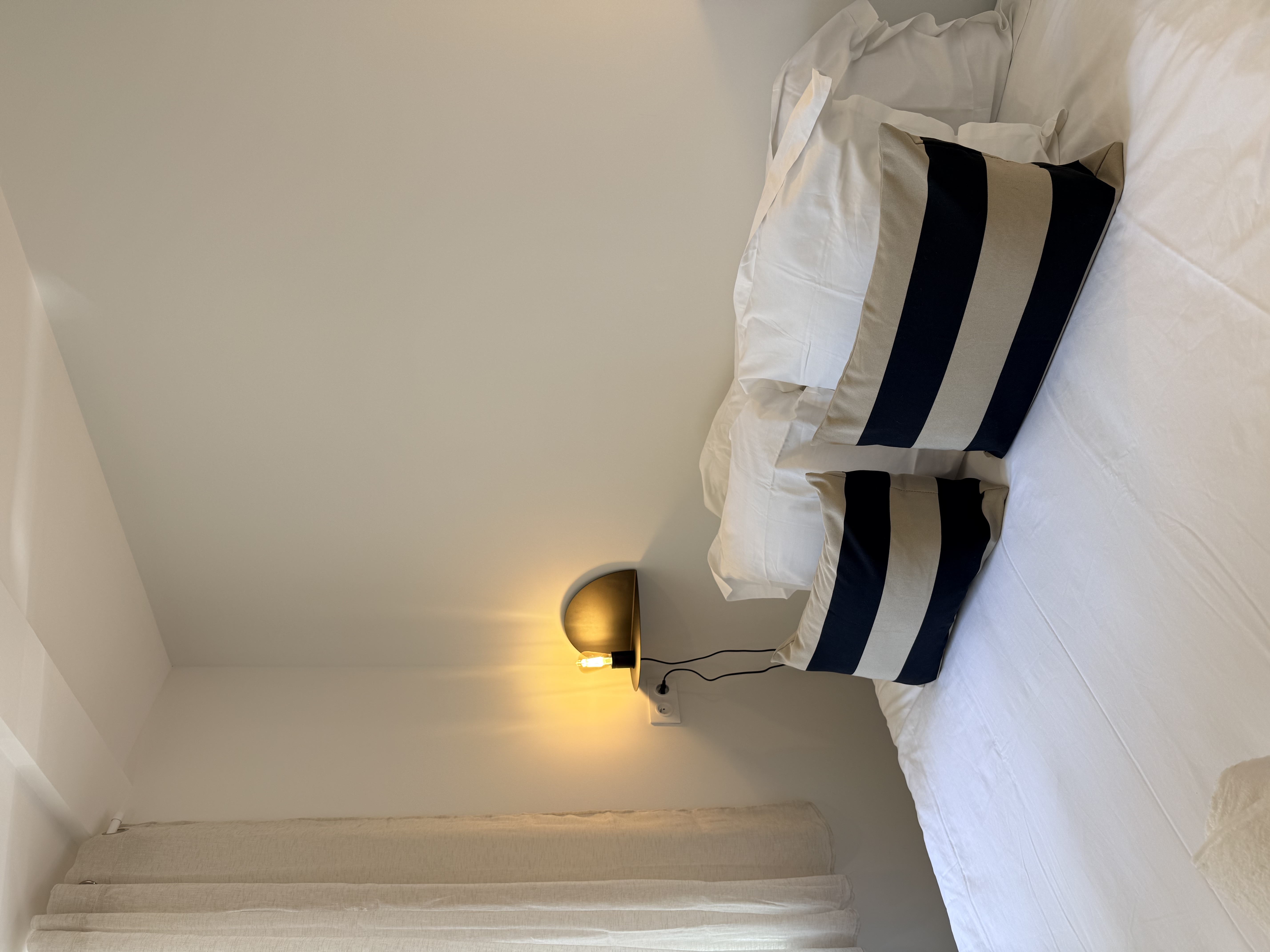 Bedroom 14 at Maison Éloïse, Paraza, Languedoc