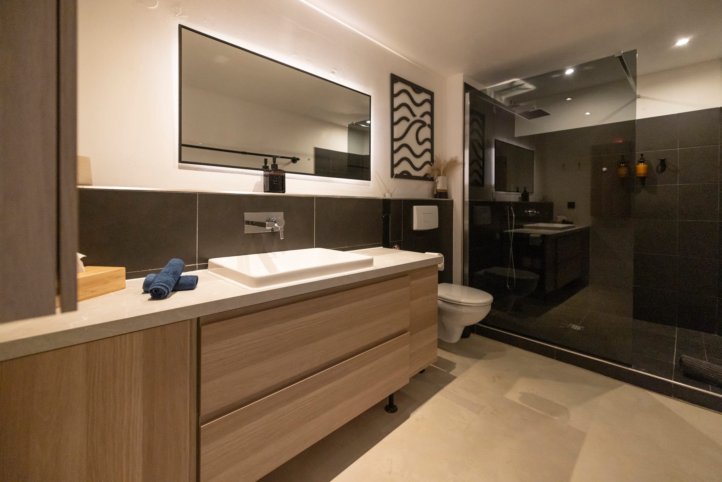 Bathroom 1 at Masterpiece, Narbonne, Languedoc