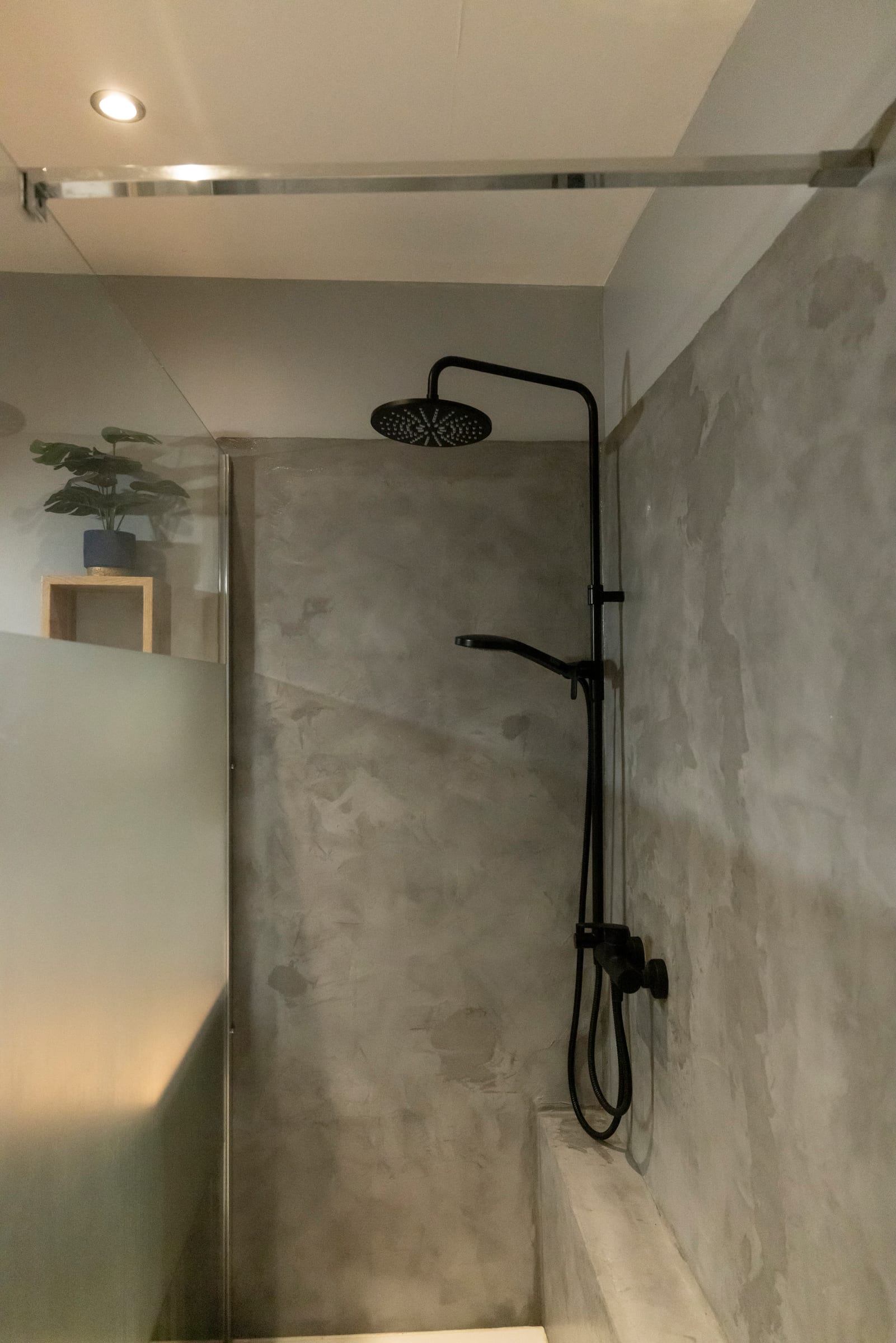 Bathroom 2 at Masterpiece, Narbonne, Languedoc