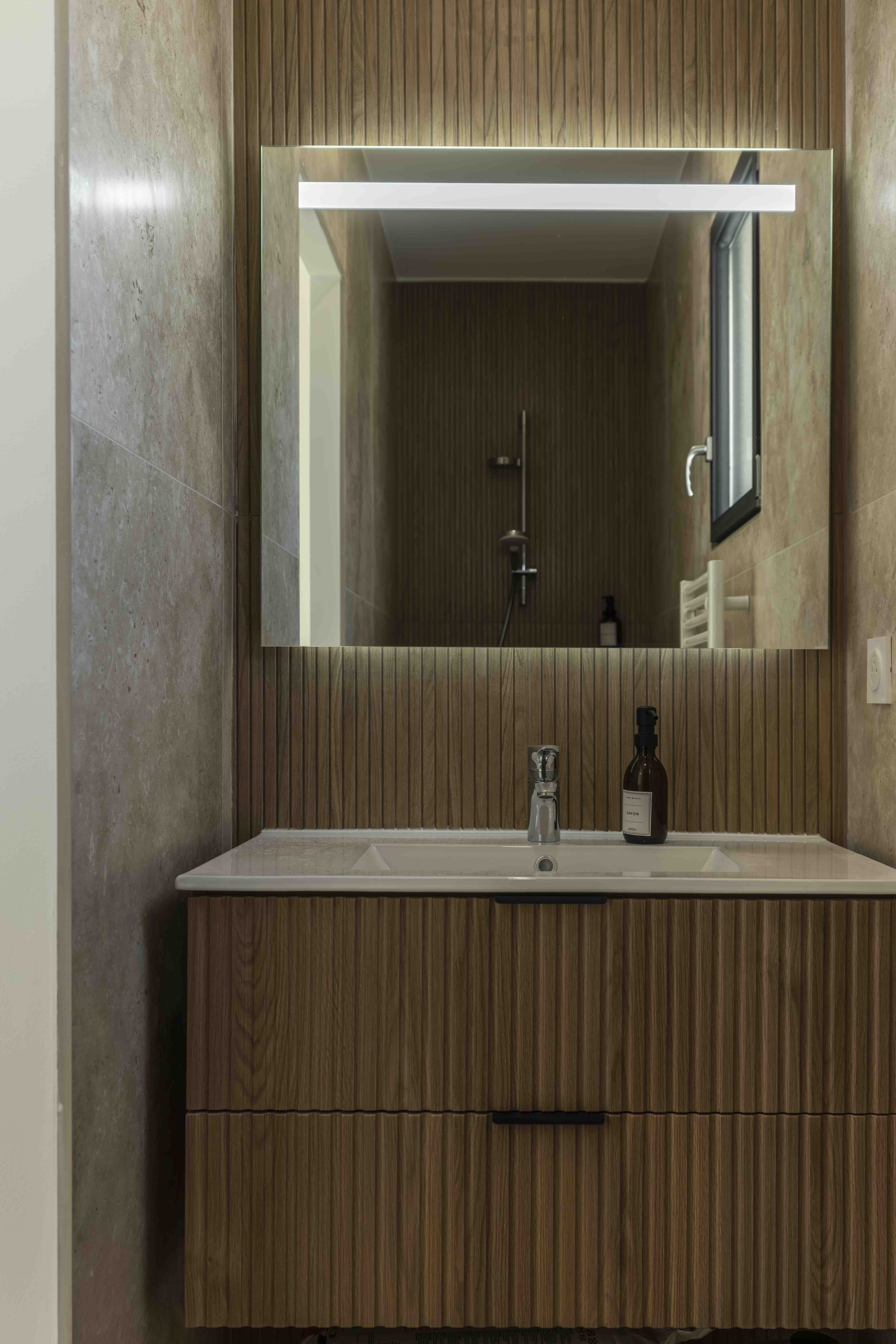 Bathroom 4 at Villa Amalfi, Agde, Languedoc