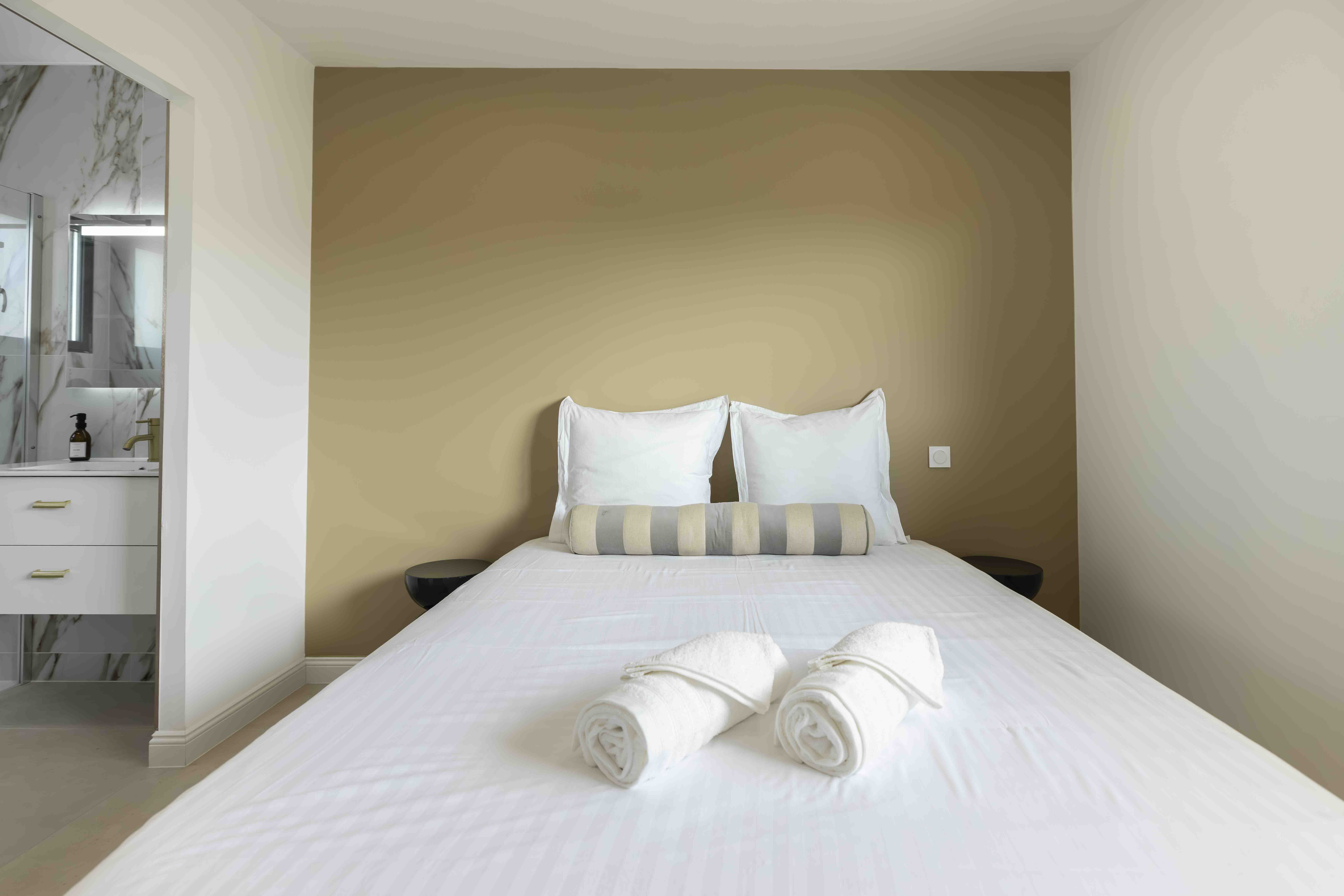 Bedroom 14 at Villa Capri, Agde, Languedoc