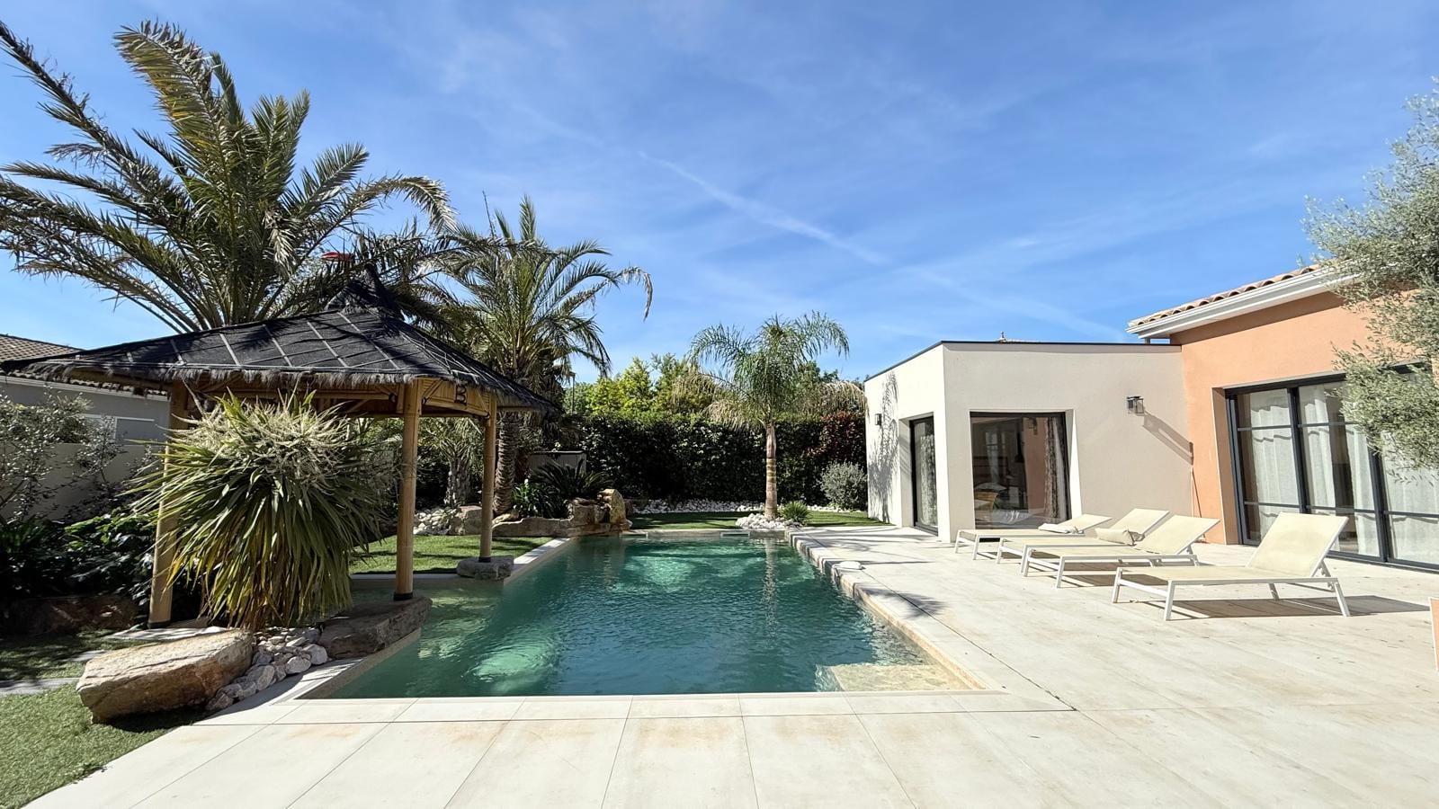 Pool at Villa Palmera, near Béziers, Languedoc