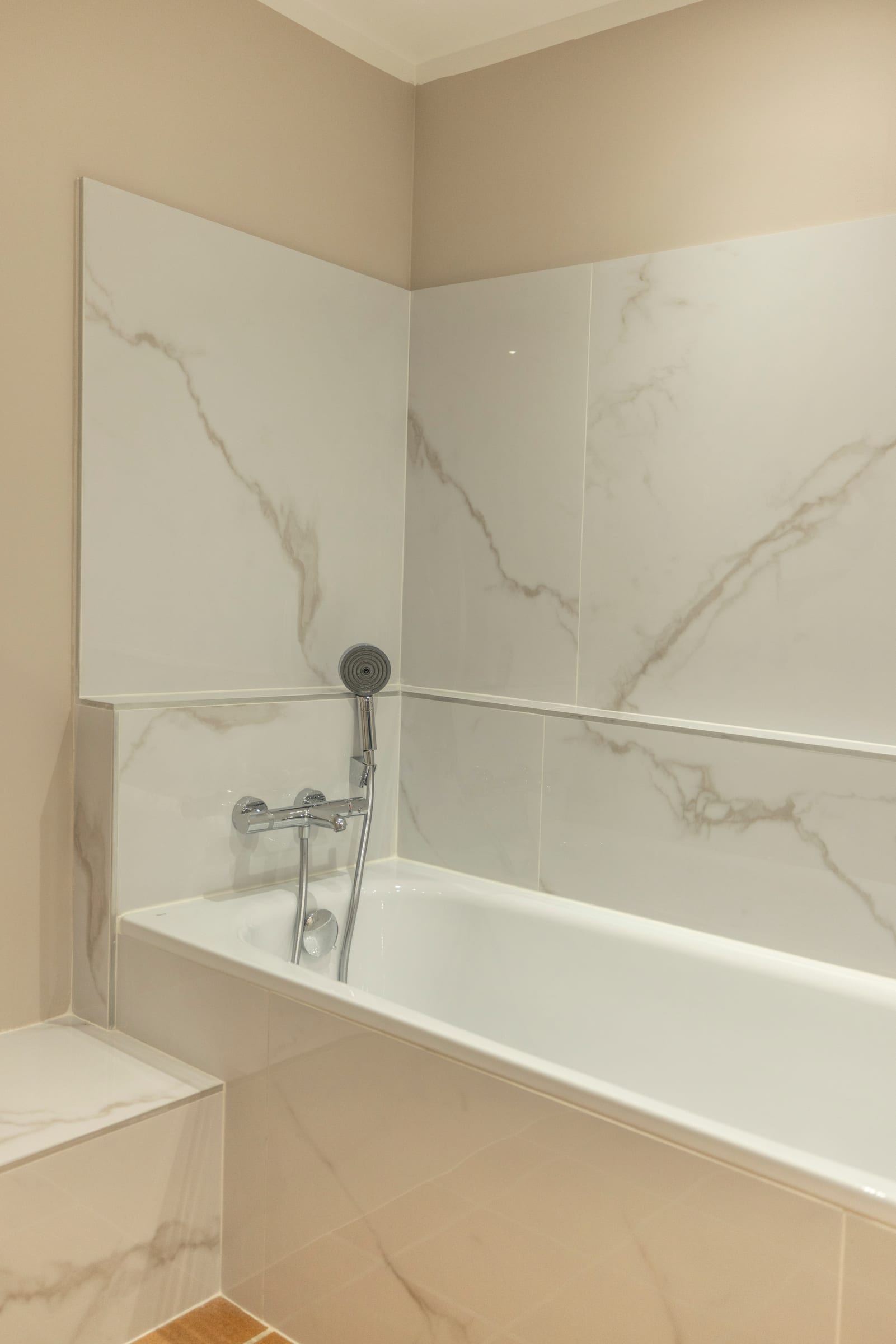 Bathroom 5 at Villa Soleilla, Balaruc-les-Bains, Languedoc
